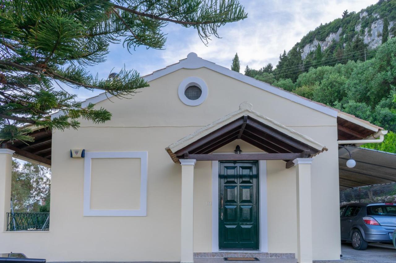 Villa Emily Achílleion Exterior foto
